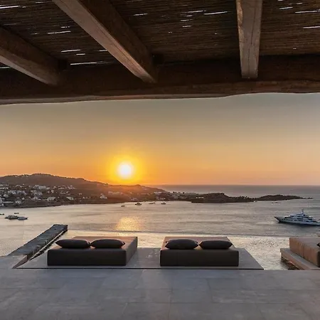 Skyje Villa Mykonos * トゥルロス